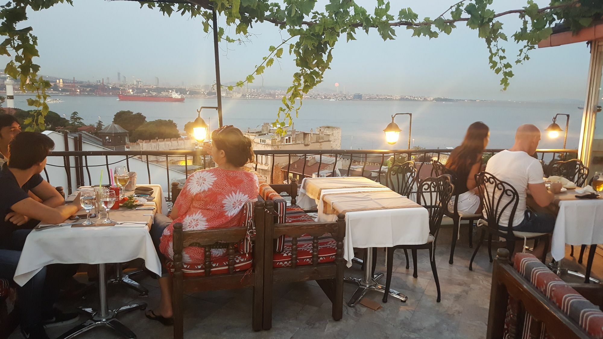 Metropolis Hostel & Guest House Provincia di Provincia di Istanbul Esterno foto